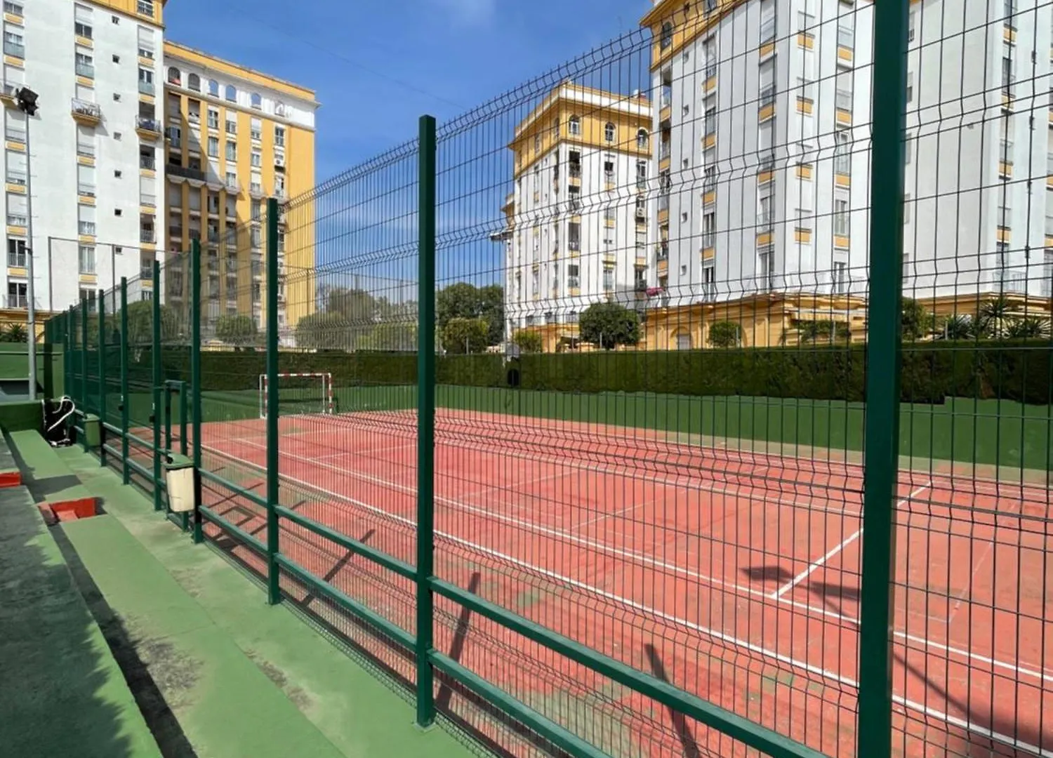 Piso Azores-Fibes Siviglia 0*,