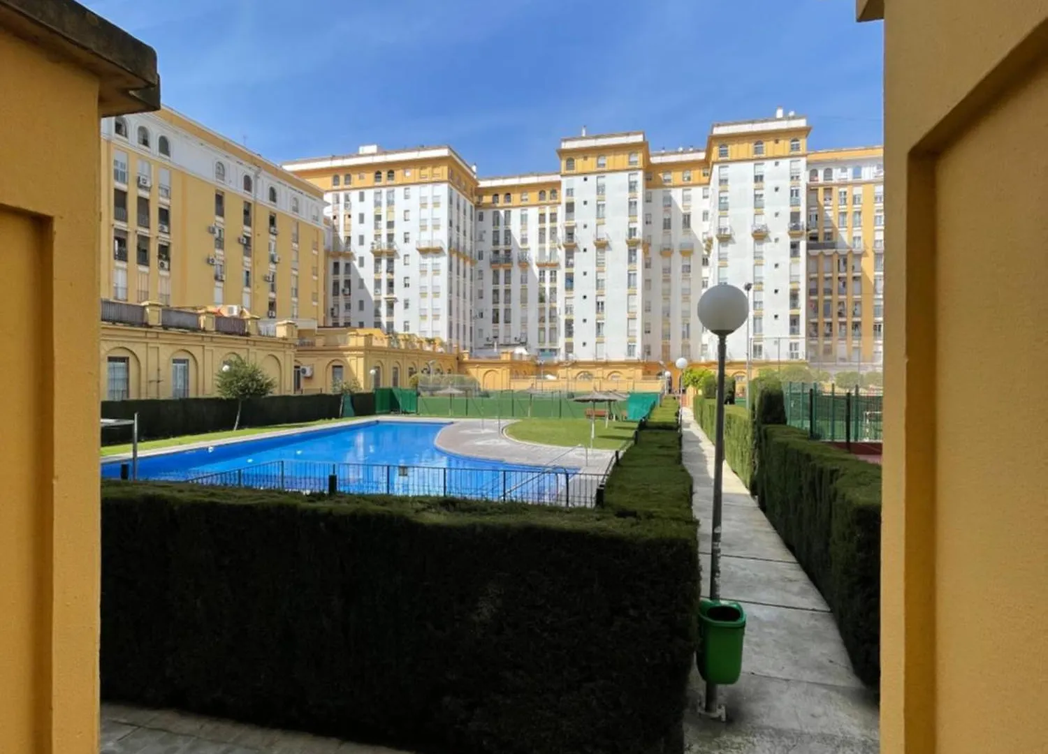 Apartamento Piso Azores-Fibes Sevilla