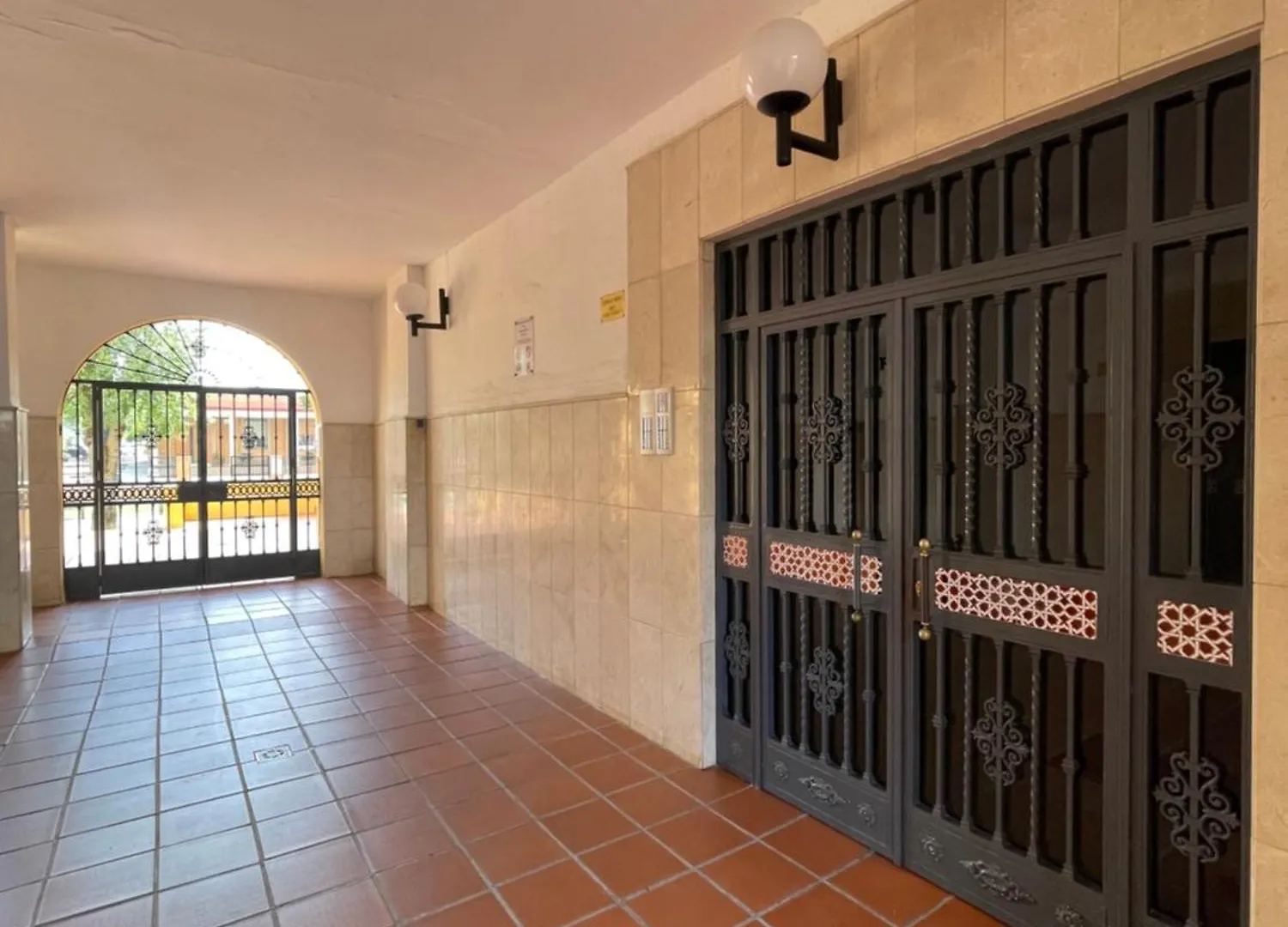 Piso Azores-Fibes Sevilla España